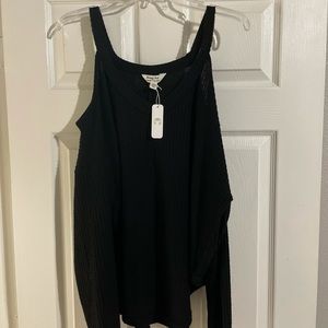 Open shoulder Charming Charlie Top